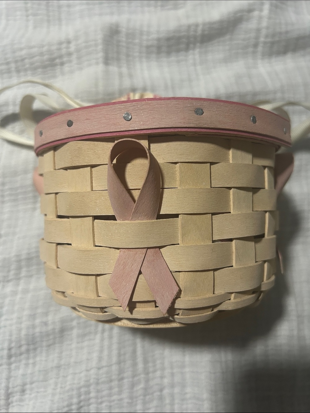 Longaberger VINTAGE 2006 Breast Cancer Editio Basket w/ plastic liner